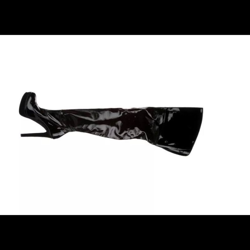 Gucci Black Patent Thigh High boots!
